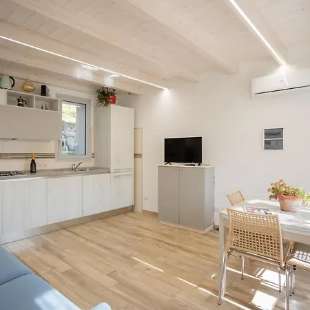 La Cascina Dei Ciliegi 아파트 아로나